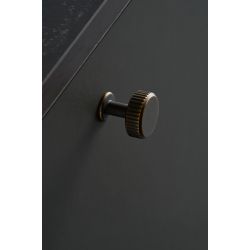 Bouton de meuble Villa round bronze antique