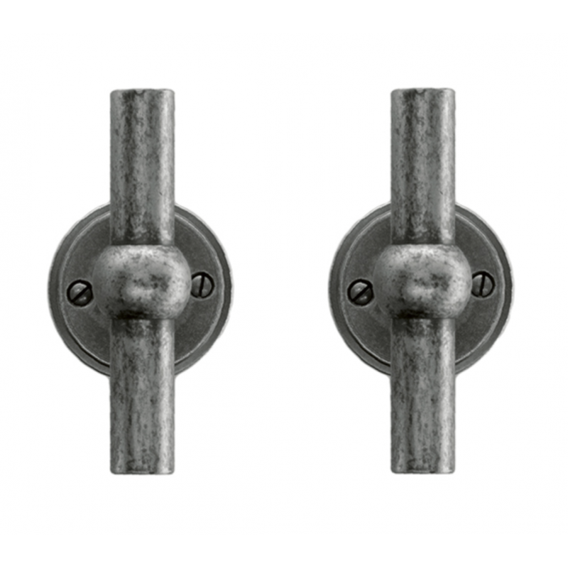 Petana T old silver no key