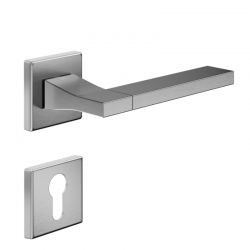 Poignée de porte chrome satiné CHANGE B 02 carré