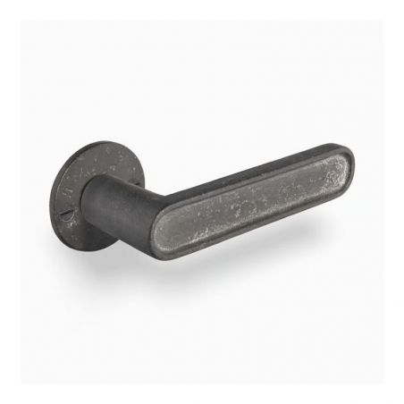 Poignée de porte CAST sur rosace ronde 50F métal brut Dauby