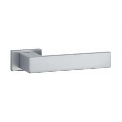 Poignée de porte Pina chrome satiné