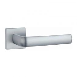 Poignée de porte Mela chrome satiné
