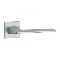 Poignée de porte Oma chrome satiné