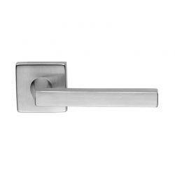 Poignée de porte chrome satiné ARTIK