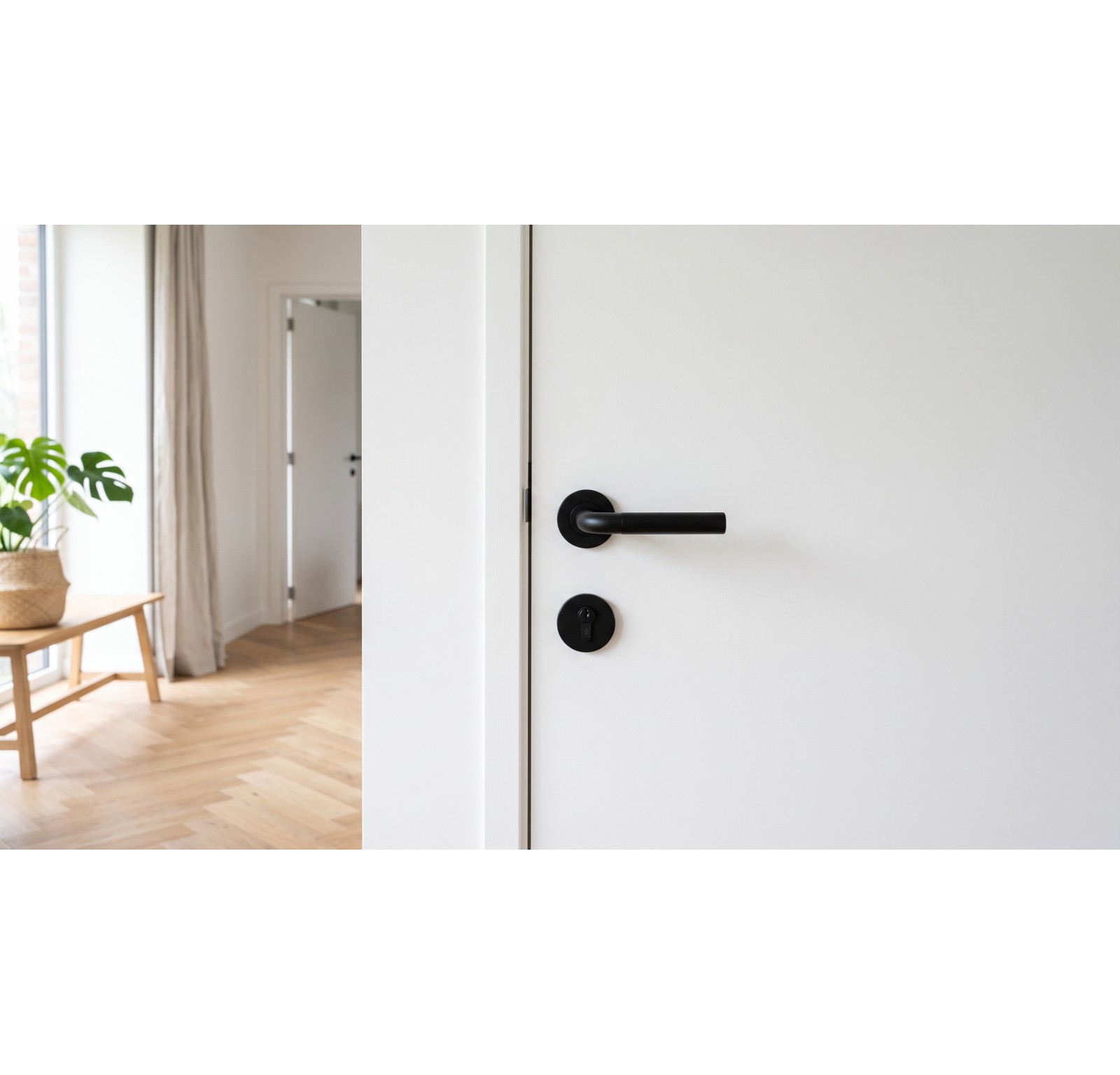 Hauteur d'une poignée de porte : quelles règles respecter ?